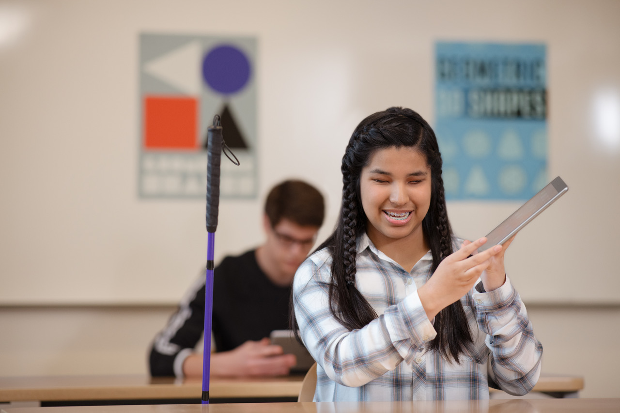 190209_EDU_HighSchool-San-Mateo_DeanneFitzmaurice